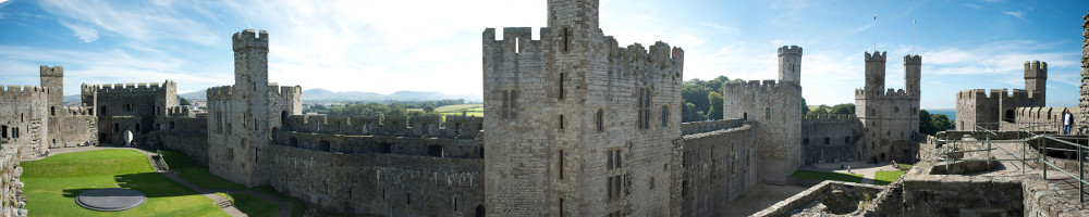 Caernarfon Castle, Wales panorama (banner for Data Group)